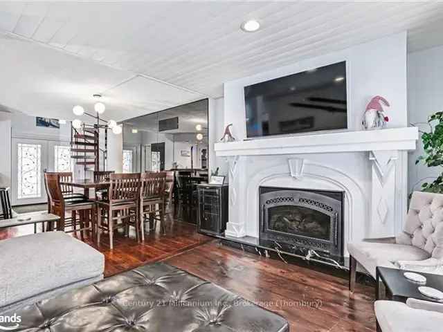 Blue Mountains Ski Chalet Rental Six Bedrooms Four Bathrooms Sauna