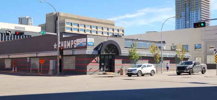 Office For Sale in Redcliff, Alberta