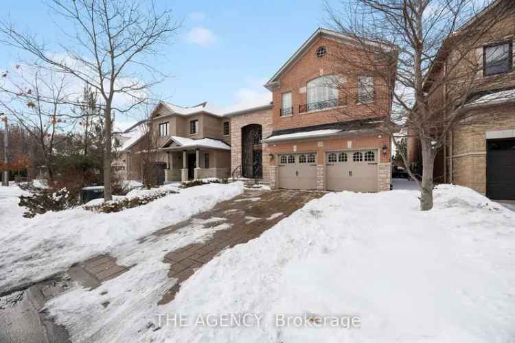 Elegant Thornhill Woods Custom Home - Spacious, Refined, Private