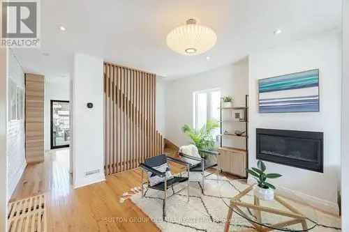 Semi Detached Home In Toronto Near Oakwood Village