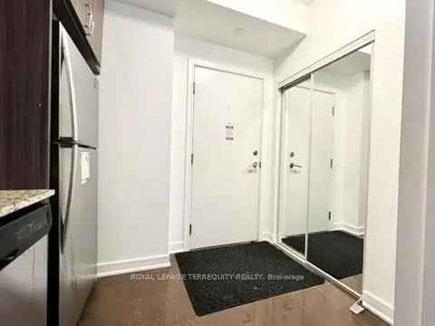Buy condo in Richmond Hill with high-end finishes and amenities