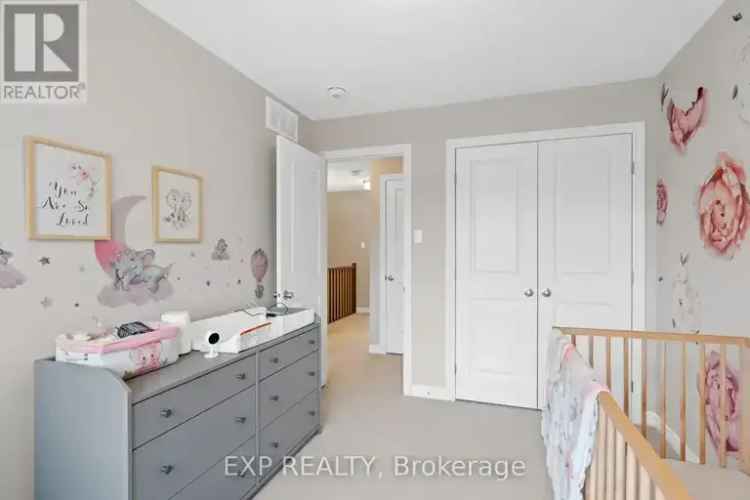 3-Bedroom Townhouse in Findlay Creek Ottawa