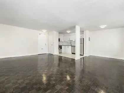 2 rooms apartment of 361 m² in Toronto