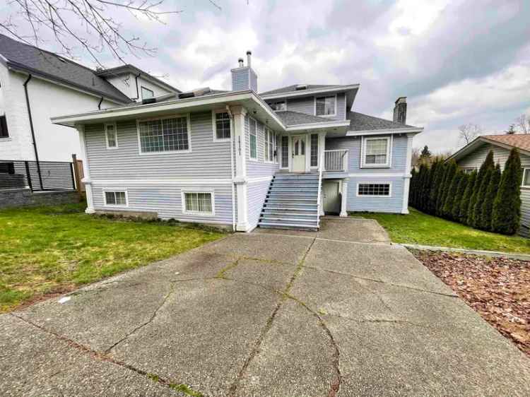 12 Bedroom Family Home in Newton Surrey