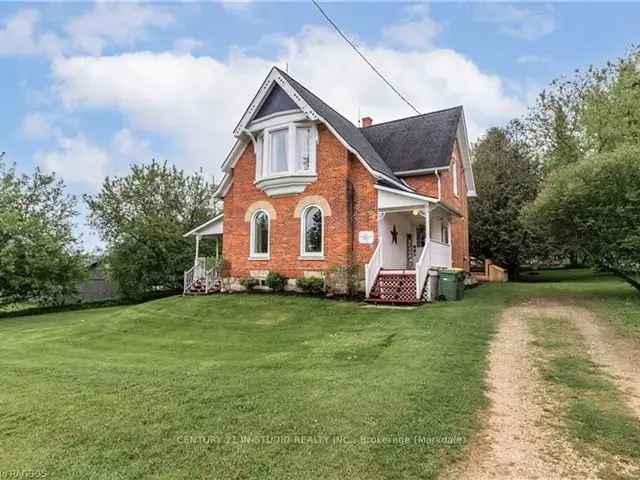 House For Sale in Grey Highlands, Ontario