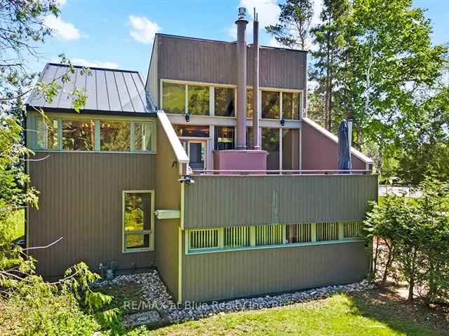 Blue Mountain Chalet - Steps from Ski Resort