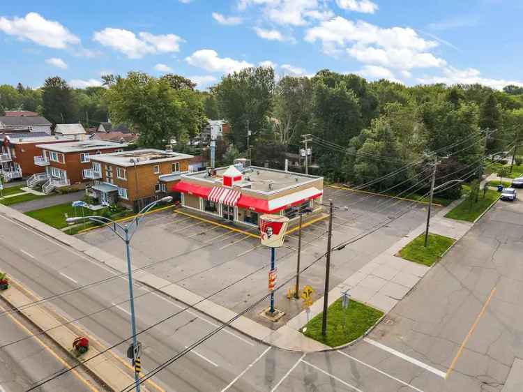 Commercial For Sale in 1117, Boulevard Manseau, Joliette, Quebec