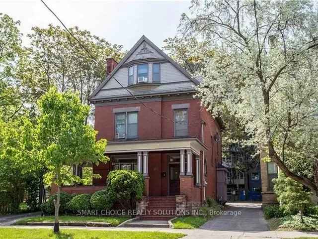 House For Sale in London, Ontario