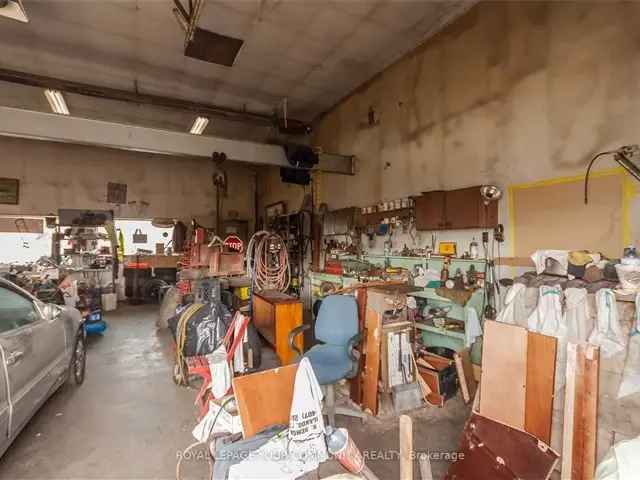 1953 Auto Sales, Parts Shop & Bungalow House - Hwy 410 418 407 118 Access