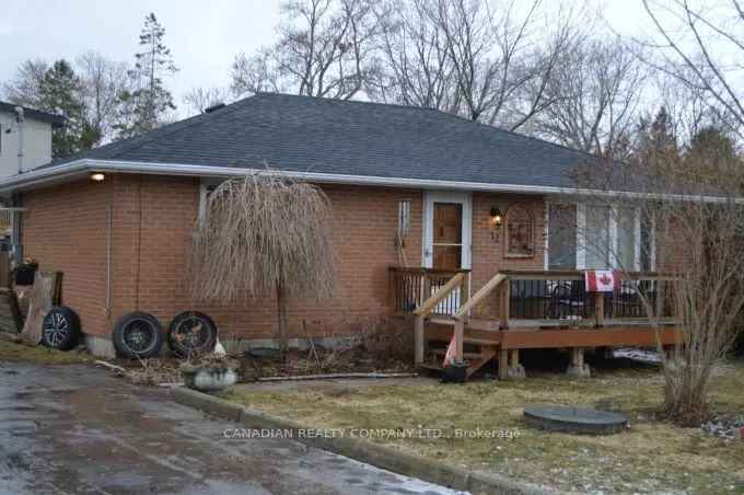 All Brick Bungalow Near Private Beaches