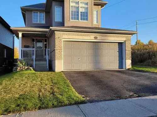 House For Sale In Huron South, Kitchener, Ontario