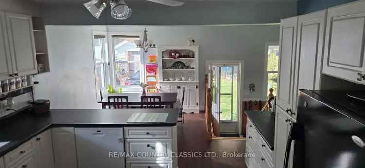 House For Sale in Faraday, Ontario