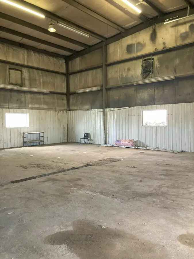 Industrial Property Investment Opportunity 10256 SF