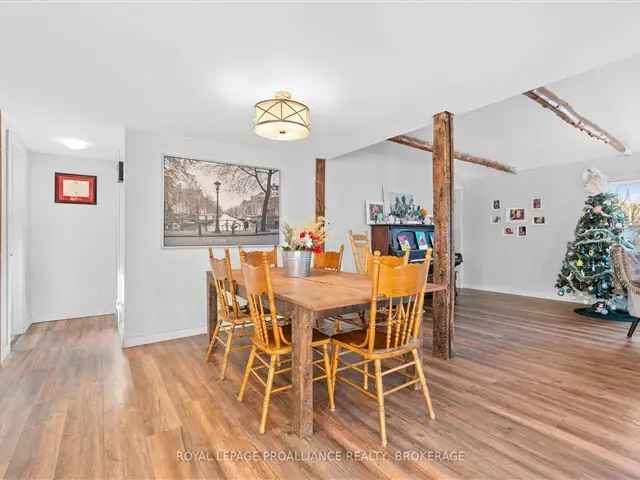 House For Sale in South Frontenac, Ontario