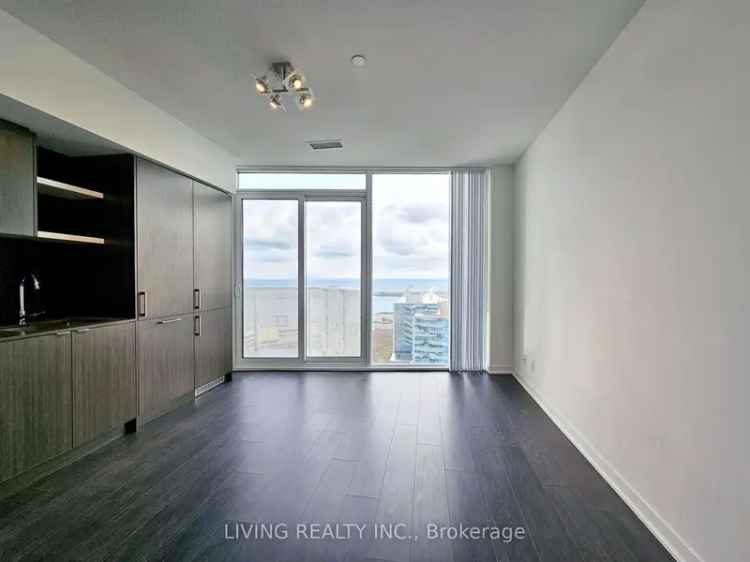 Condo For Rent in Toronto, Ontario