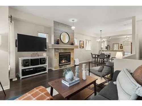 4 BD 4 BA Townhome in Springhill Sullivan Panorama