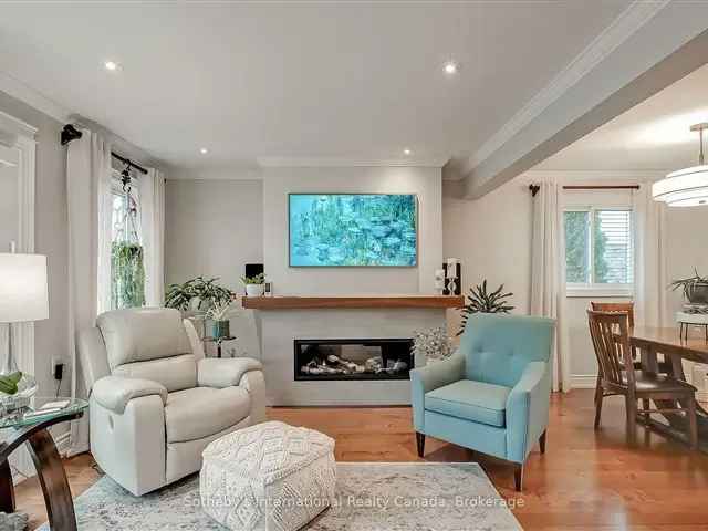 Absolutely Gorgeous 2 Storey 3 Bedroom Home In Palmer