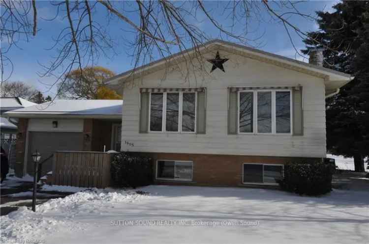 House For Sale in Owen Sound, Ontario