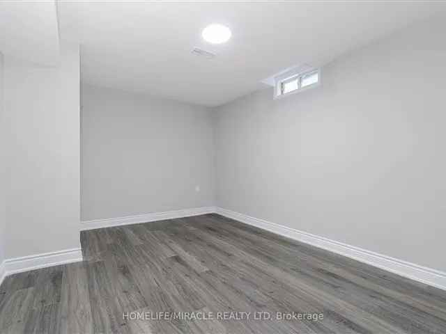 Huge Brampton Basement Apartment - 2 Beds 1 Ensuite