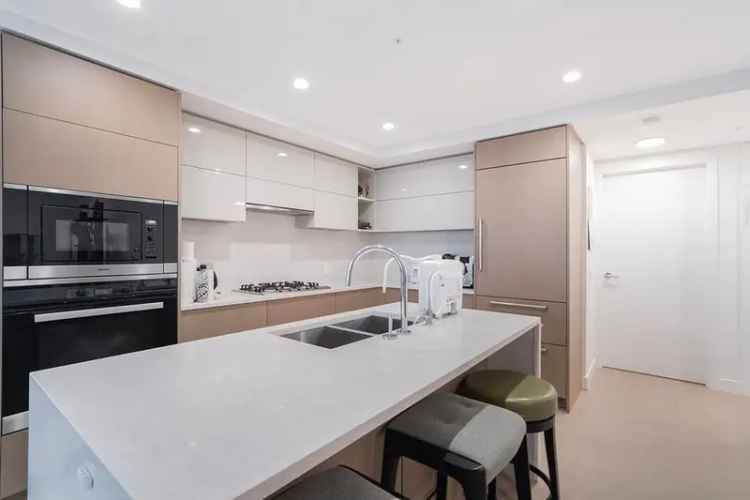 Condo For Sale in Vancouver, British Columbia