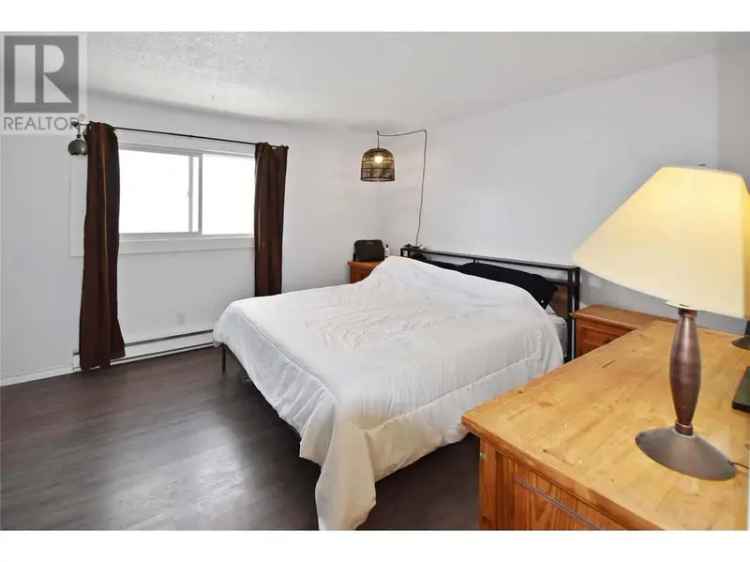 3-Bedroom Townhouse in Bakerview Villas