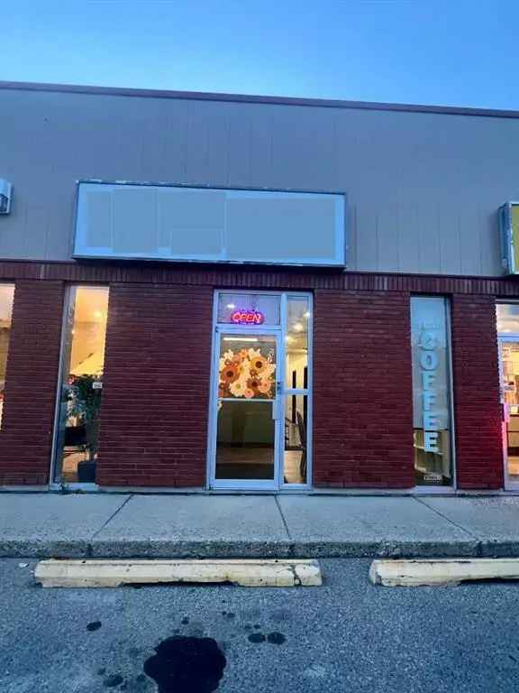 Retail For Rent in Red Deer, Alberta