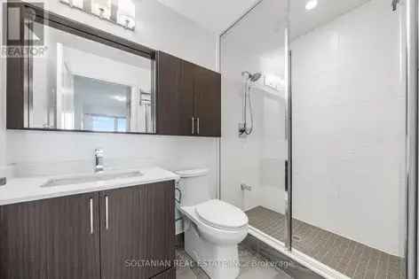 1 room apartment of 322 m² in Toronto