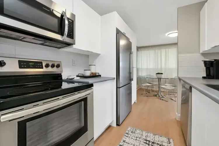 Rent Upgraded Apartment in London with Gym and Proximity to Westmount Mall