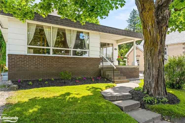 House For Sale in Dysart et al, Ontario