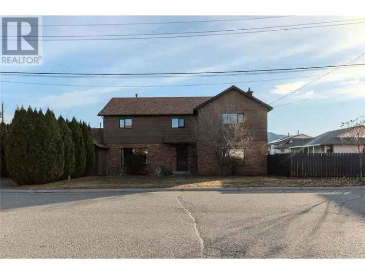 6 Bedroom Family Home Near School