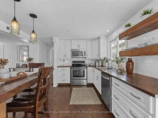 Spacious Orono Bungalow Family Home Updated Kitchen 3 4 Bedrooms Large Backyard