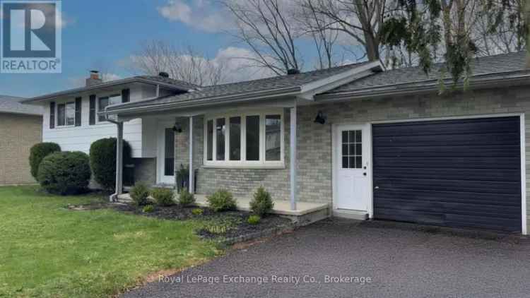 Huron Ridge Move-In Ready Side-Split Home