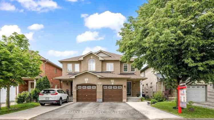 House For Sale in 48, Ridgefield Court, Brampton, Ontario