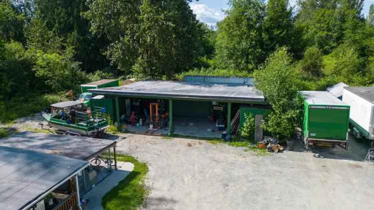 23519 Lougheed Highway Maple Ridge Acreage Investment