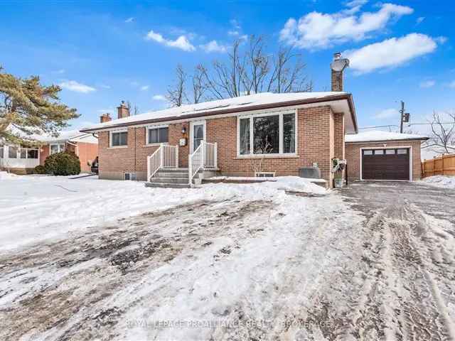 Amherstview Raised Bungalow - 3+1 Bedroom, Updated