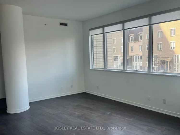 Rent Stylish Bright Corner 1 Bedroom Unit in Liberty Village