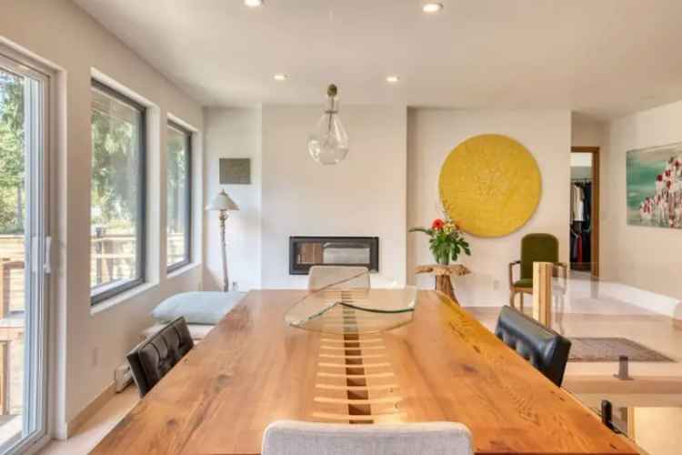 Renovated Home On Halfmoon Bay Hits Market For $1.7M