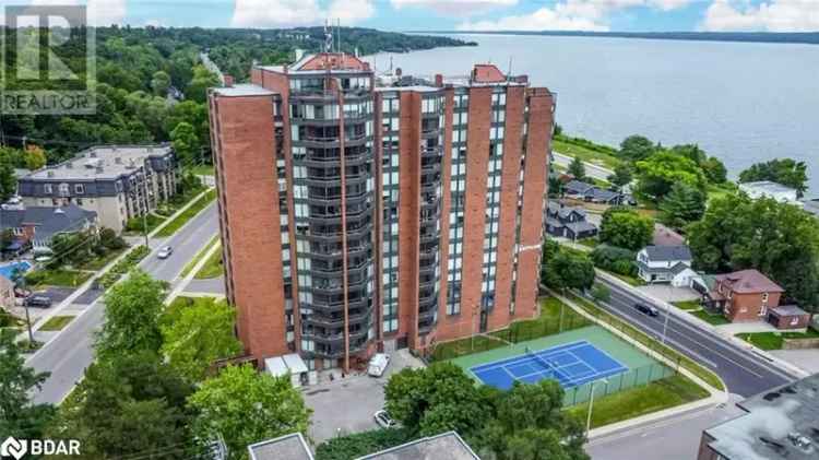Spacious Barrie Waterfront Condo with Amazing Amenities
