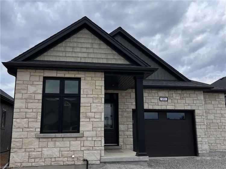 House For Sale in Niagara-on-the-Lake, Ontario