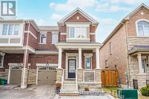 4 Bedroom Townhouse In Queens Common Whitby