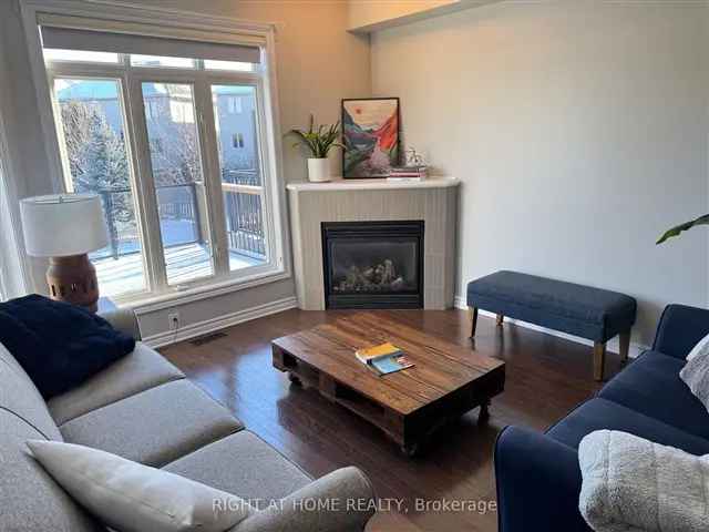 Townhouse For Rent in Ottawa, Ontario