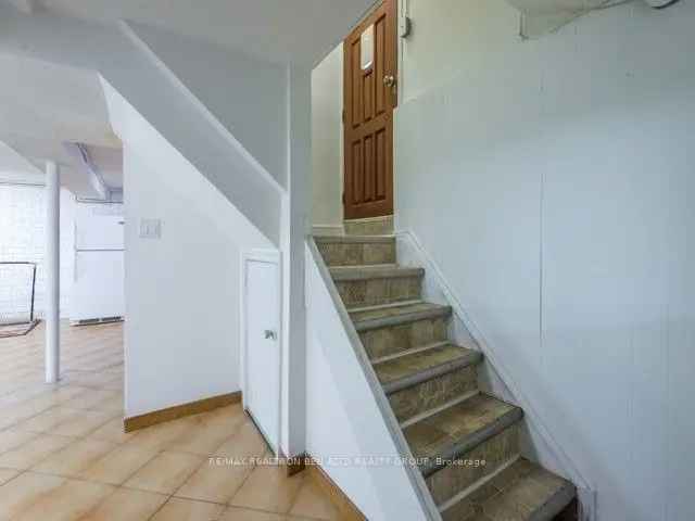 Renovated Bungalow Near Eglinton West Subway