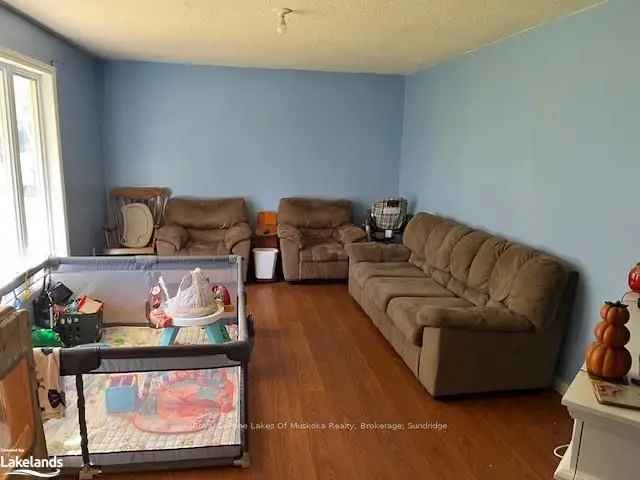 House For Sale in South River, Ontario