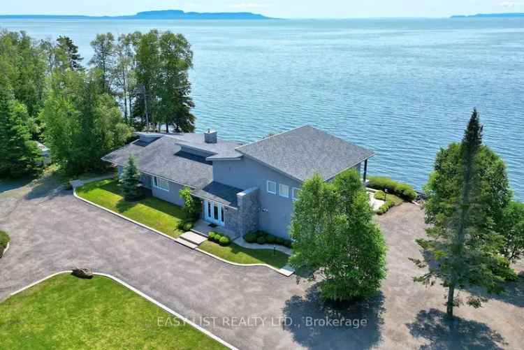 Luxury Waterfront Home on Lake Superior