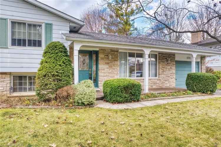 House For Sale in Centre Wellington, Ontario