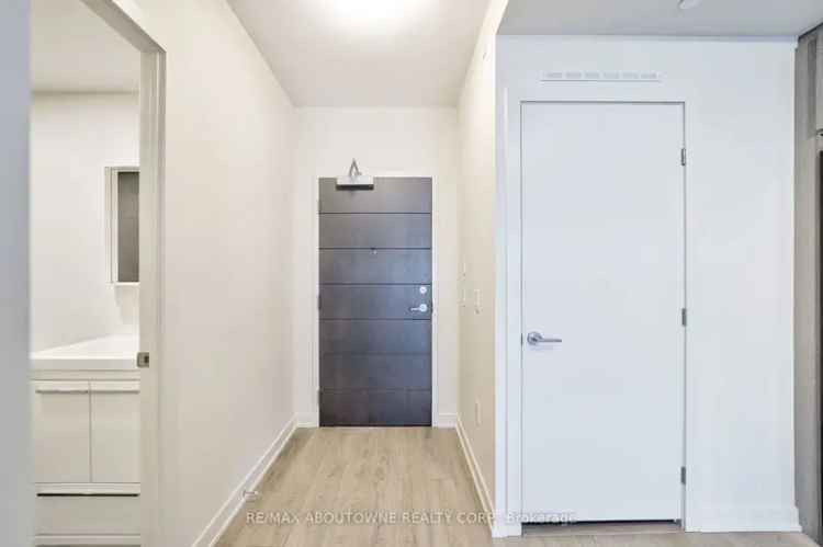 Condo For Rent in Hamilton, Ontario