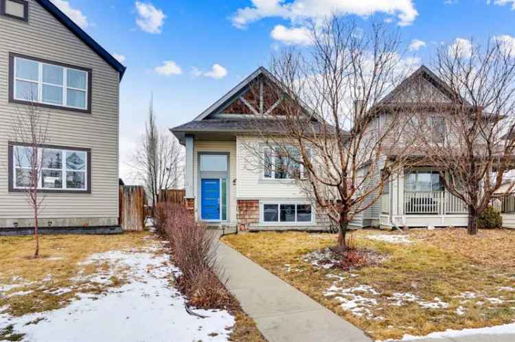 House For Sale in Calgary, Alberta