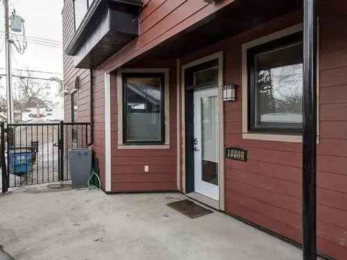 3 Bed Townhouse in Garneau with Rooftop Patio and Parking