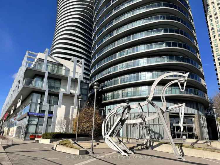 Condo For Sale in Mississauga, Ontario