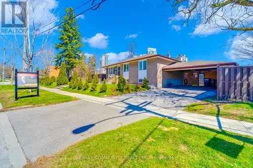 Family Home in Bendale Toronto with Double Carport and Finished Basement